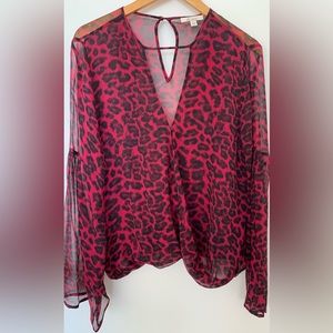 Ella Moss 100% silk, sheer leopard top in fuchsia, size L
